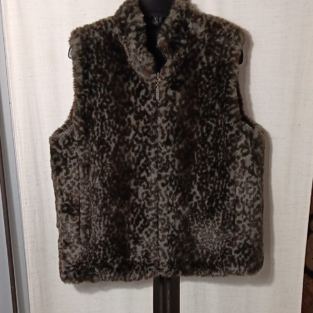 Guess Brown Leopard Print Vest